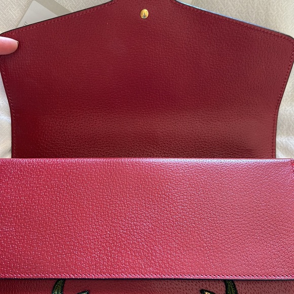 Gucci Red Embellished Raccoon Medium Dionysus Shoulder - Picture 10 of 15